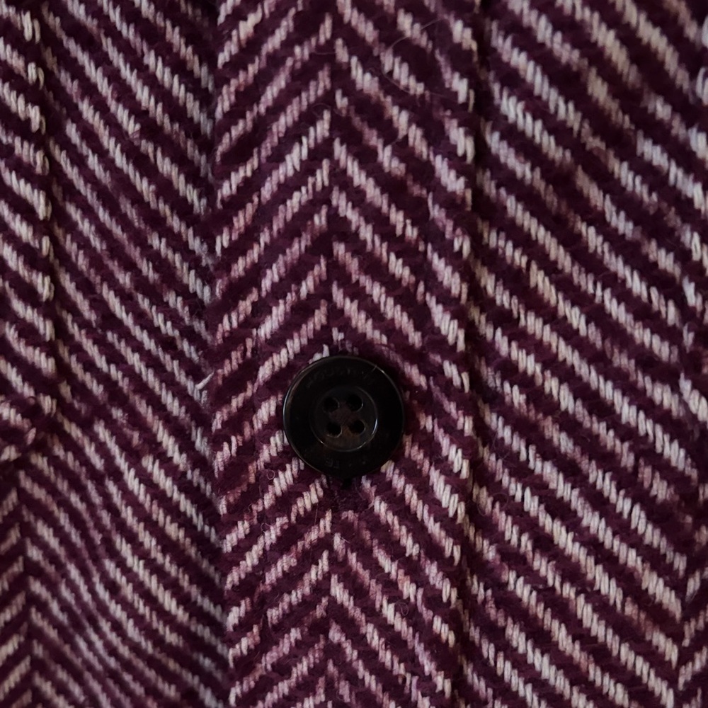 Women's Burgundy Herringbone Shirt Jacket - Picture 6 of 6